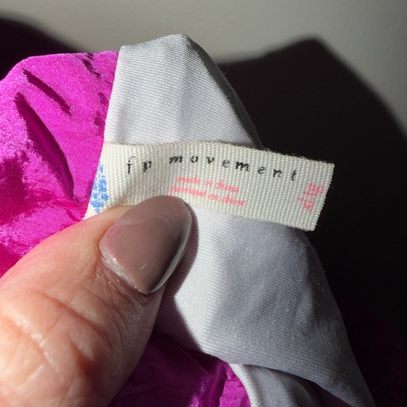 FP Movement The Way Home Magenta Women's Athletic Shorts. Size XL - Picture 4 of 13